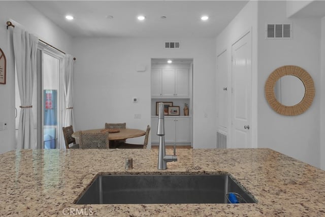 27410 Merlin Pl. 203, Valencia, CA 91381 — photo 5 of 43