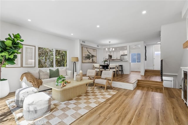 621 N Orlando Avenue 9, West Hollywood, CA 90048 — photo 3 of 41