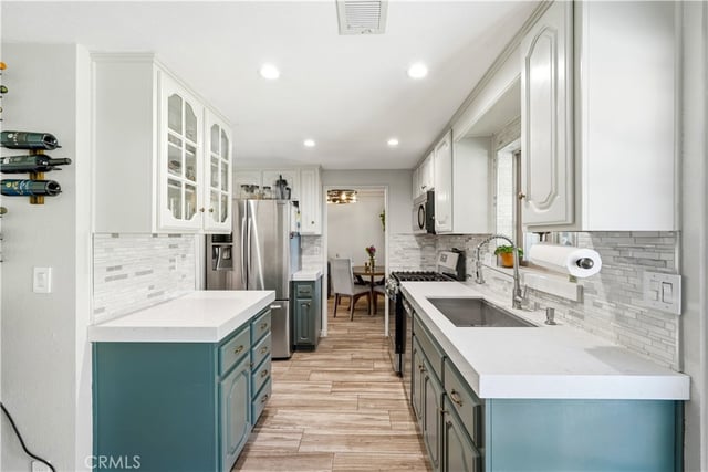 13945 Simshaw Avenue, Sylmar, CA 91342 — photo 16 of 44