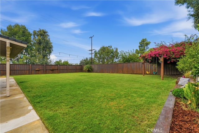 13945 Simshaw Avenue, Sylmar, CA 91342 — photo 37 of 44