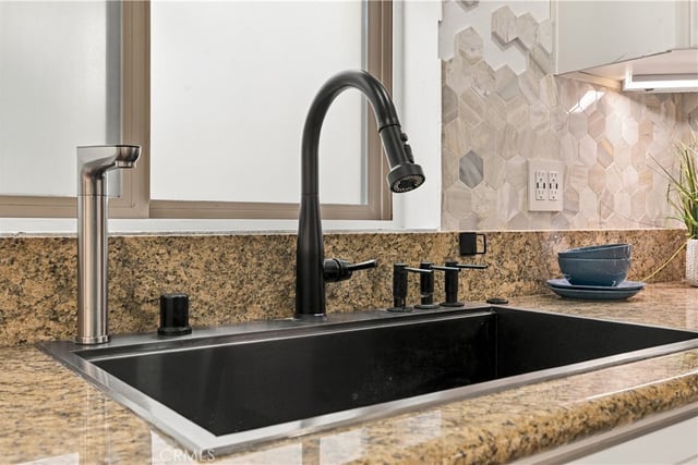 5737 Camellia 118, North Hollywood, CA 91601 — photo 13 of 39