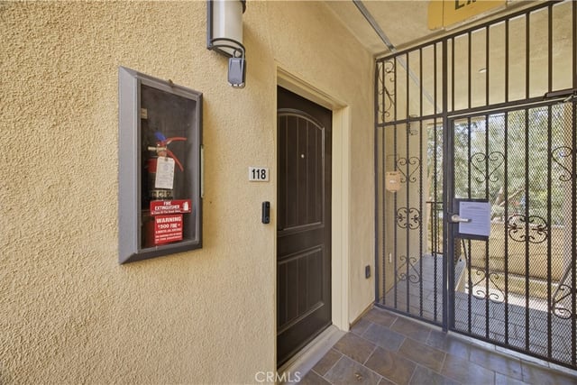 5737 Camellia 118, North Hollywood, CA 91601 — photo 34 of 39