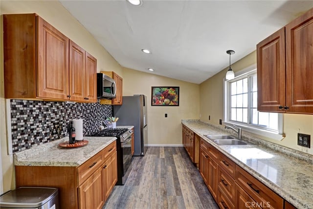 19009 S Laurel Park #467, Compton, CA 90220 — photo 12 of 30