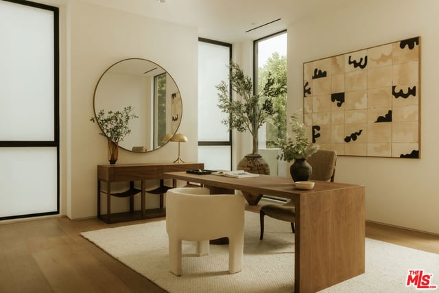 605 N Rexford Drive, Beverly Hills, CA 90210 — photo 10 of 31