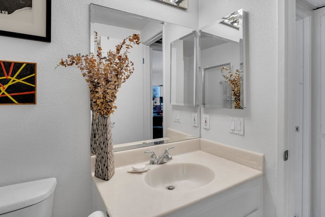 1115 S Elm Drive 415, Los Angeles, CA 90035 — photo 19 of 33