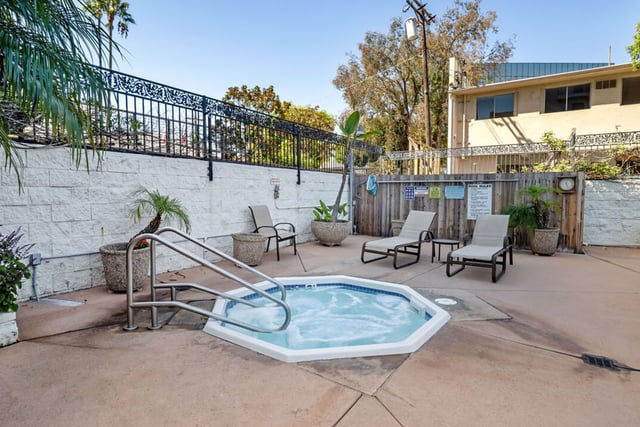 1115 S Elm Drive 415, Los Angeles, CA 90035 — photo 32 of 33