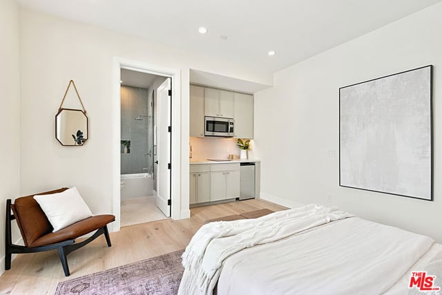 8136 Stewart Avenue, Los Angeles, CA 90045 — photo 44 of 59