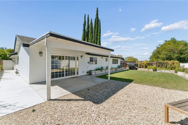 26410 Gimlet, Newhall, CA 91321 — photo 24 of 34