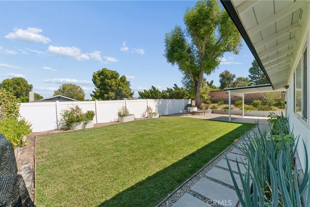 26410 Gimlet, Newhall, CA 91321 — photo 26 of 34