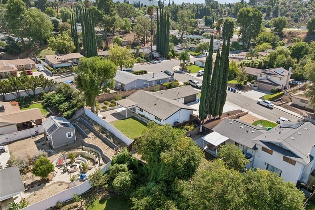 26410 Gimlet, Newhall, CA 91321 — photo 31 of 34