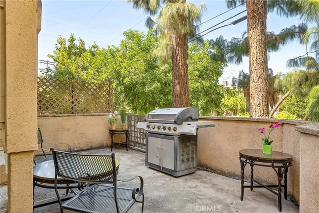 18730 Hatteras 48, Tarzana, CA 91356 — photo 7 of 43