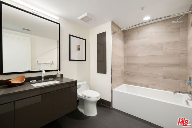 2300 Wilshire Boulevard 217, Santa Monica, CA 90403 — photo 13 of 21