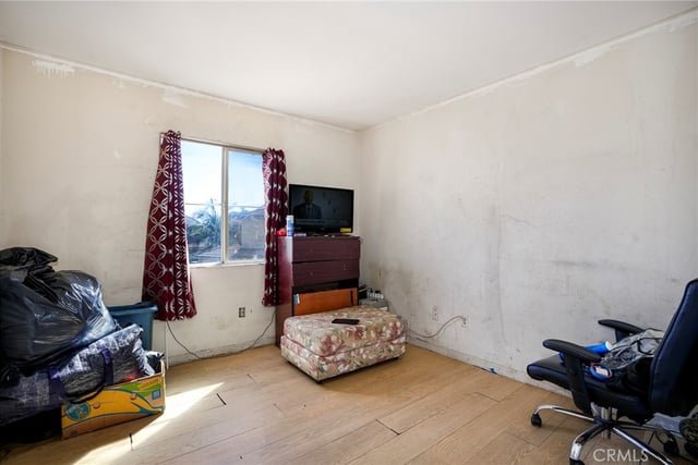 893 W Kemp Court, Compton, CA 90220 — photo 24 of 27