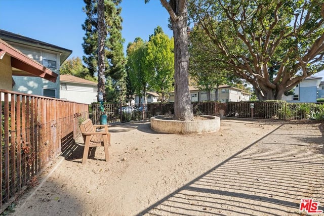 5829 Bowcroft Street 4, Los Angeles, CA 90016 — photo 30 of 40