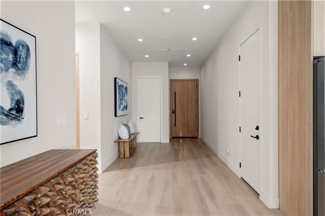 18023 Tiara, Encino, CA 91316 — photo 3 of 36