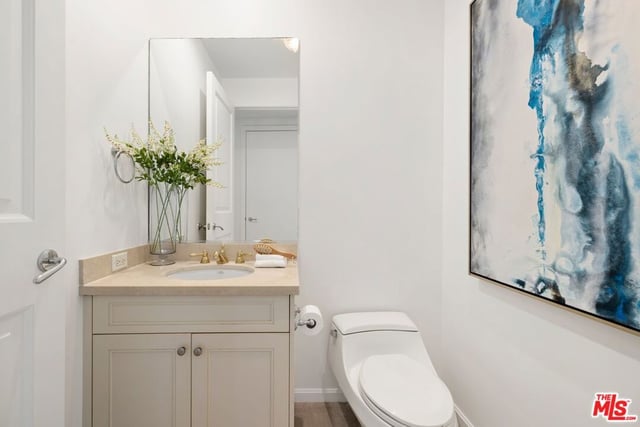 10727 Wilshire Boulevard 1001, Los Angeles, CA 90024 — photo 20 of 28