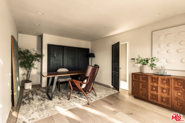 13490 Firth Drive, Los Angeles, CA 90210 — photo 19 of 35