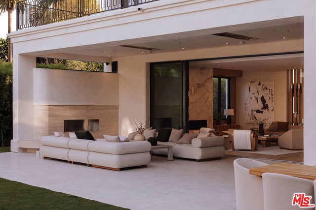 716 N Bedford Drive, Beverly Hills, CA 90210 — photo 13 of 30