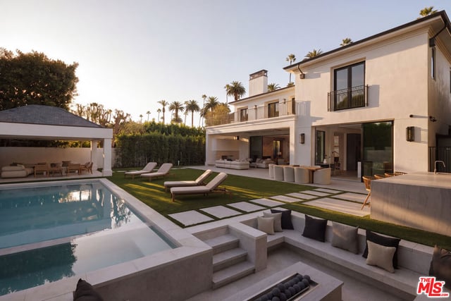 716 N Bedford Drive, Beverly Hills, CA 90210 — photo 8 of 30