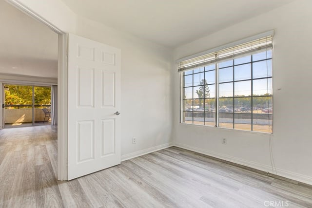 5515 Canoga Ave 105, Woodland Hills, CA 91367 — photo 11 of 36