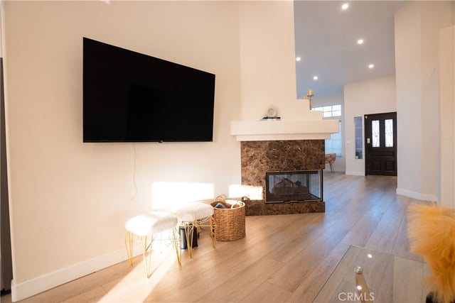 29345 Hidden Oak, Canyon Country, CA 91387 — photo 17 of 43