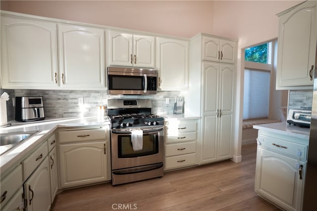 29345 Hidden Oak, Canyon Country, CA 91387 — photo 18 of 43
