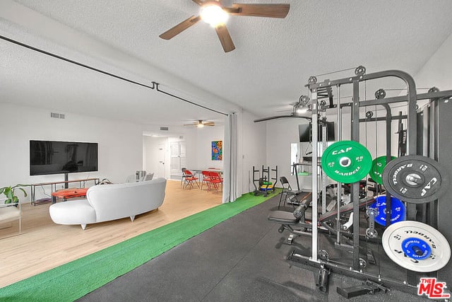 104 S Hayworth Avenue 103, Los Angeles, CA 90048 — photo 39 of 44