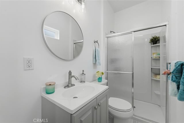 655 W 112th St, Los Angeles, CA 90044 — photo 22 of 45