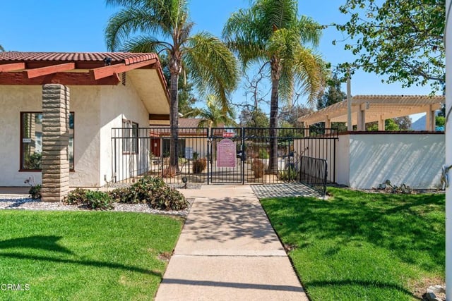 133 Calle De La Rosa 133, Camarillo, CA 93012 — photo 30 of 38