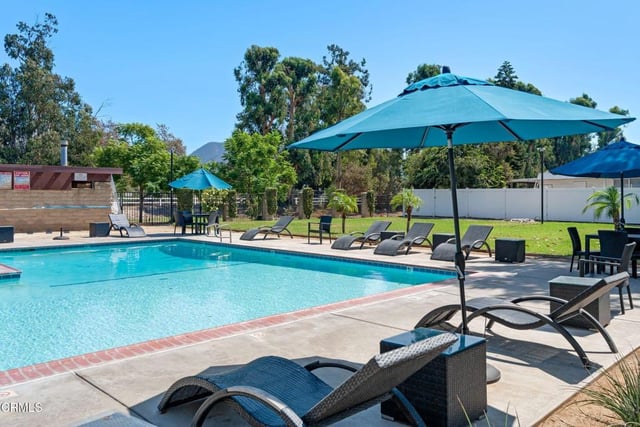 133 Calle De La Rosa 133, Camarillo, CA 93012 — photo 32 of 38