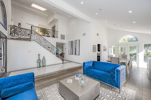17813 Oakrock Court, Granada Hills, CA 91344 — photo 7 of 46