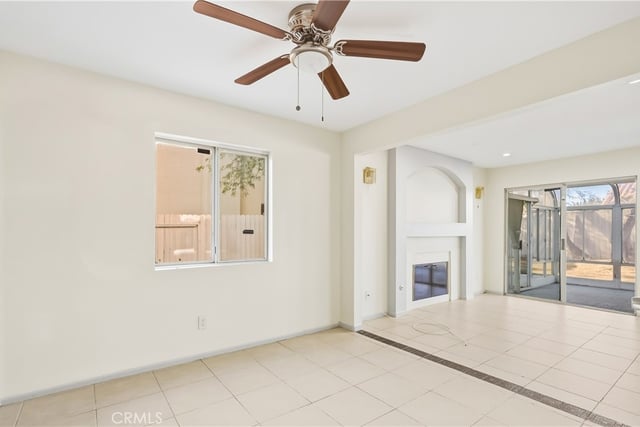 1523 Berkshire Drive, Palmdale, CA 93551 — photo 10 of 38