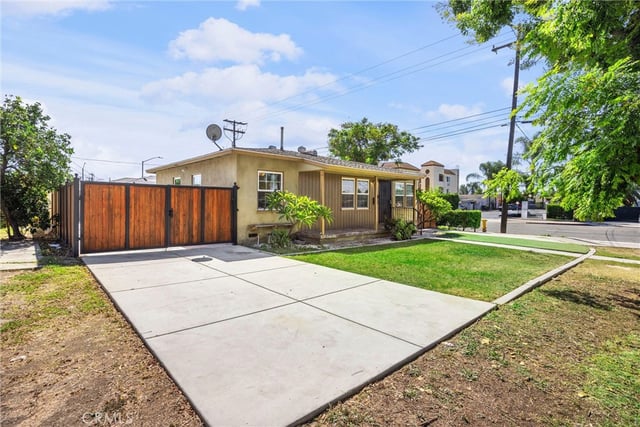 13287 Helmer Drive, Whittier, CA 90602 — photo 5 of 44