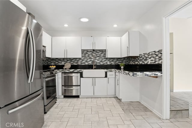 25651 Ramada, Valencia, CA 91355 — photo 9 of 26