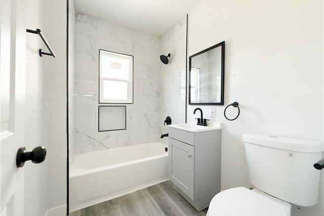 619 E 116th Street, Los Angeles, CA 90059 — photo 13 of 15