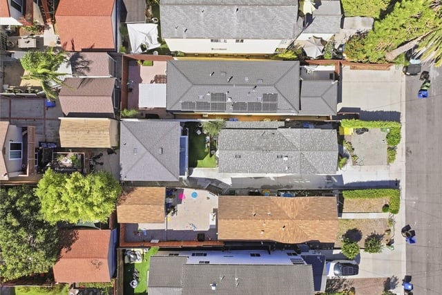 2641 S Kerckhoff Avenue, San Pedro, CA 90731 — photo 5 of 11