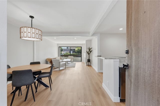 6275 Canoga 68, Woodland Hills, CA 91367 — photo 27 of 27