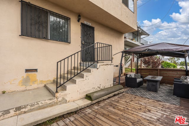 1514 Steele Avenue, Los Angeles, CA 90063 — photo 3 of 29