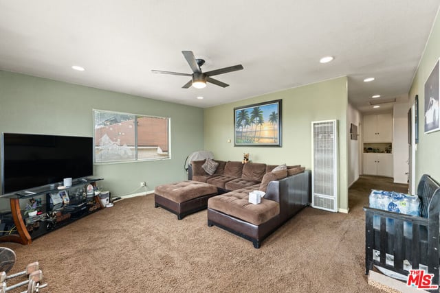 1514 Steele Avenue, Los Angeles, CA 90063 — photo 8 of 29