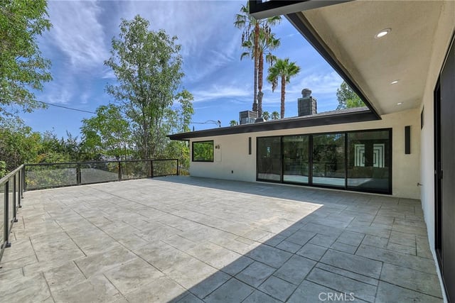 5843 Nevada, Woodland Hills, CA 91367 — photo 27 of 29