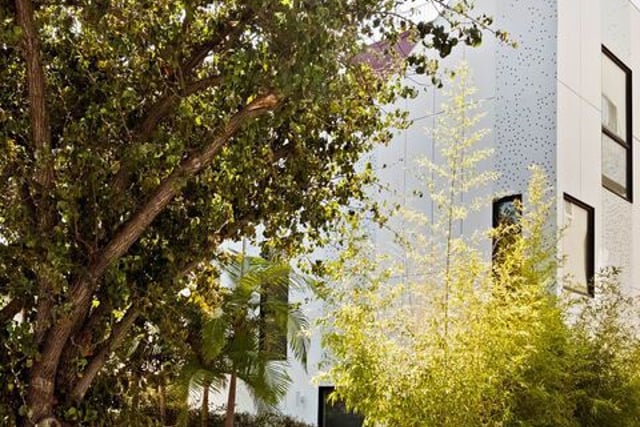 1253 N Sweetzer Avenue 5, West Hollywood, CA 90069 — photo 2 of 18
