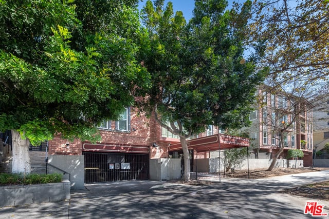 532 N Rossmore Avenue 108, Los Angeles, CA 90004 — photo 17 of 20