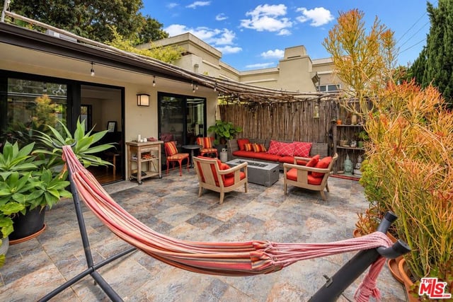 7432 Woodrow Wilson Drive, Los Angeles, CA 90046 — photo 8 of 18