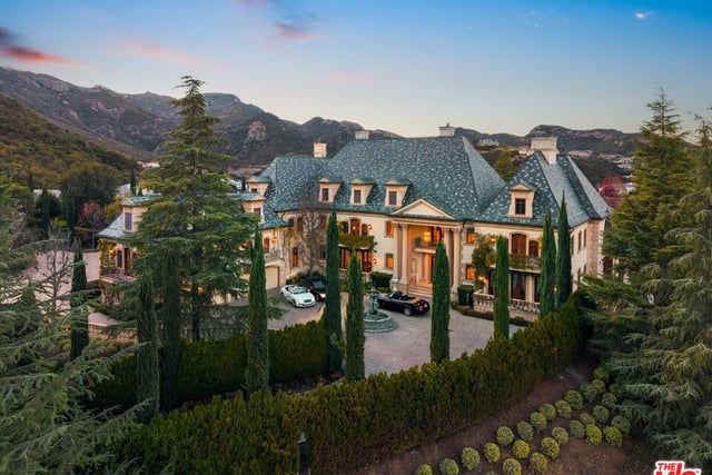 900 W Stafford Road, Thousand Oaks, CA 91361 — photo 10 of 43