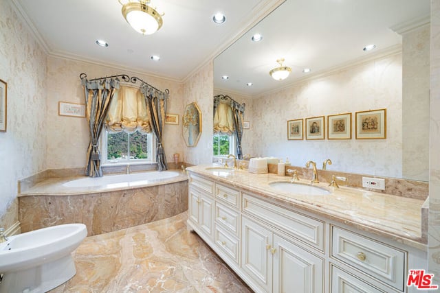 900 W Stafford Road, Thousand Oaks, CA 91361 — photo 34 of 43