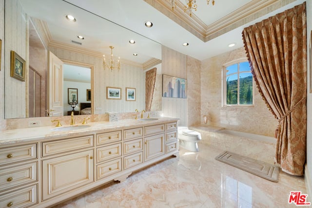 900 W Stafford Road, Thousand Oaks, CA 91361 — photo 36 of 43