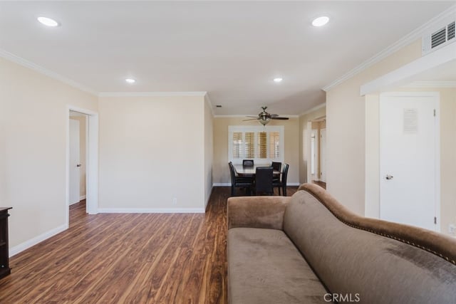 10500 Dempsey Avenue, Granada Hills, CA 91344 — photo 4 of 57