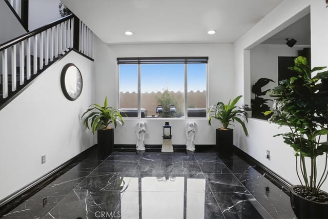 27700 Thalia Lane, Canyon Country, CA 91351 — photo 7 of 32