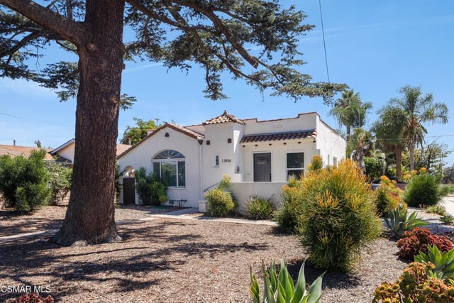 13456 Reedley Street, Panorama City, CA 91402 — photo 2 of 26