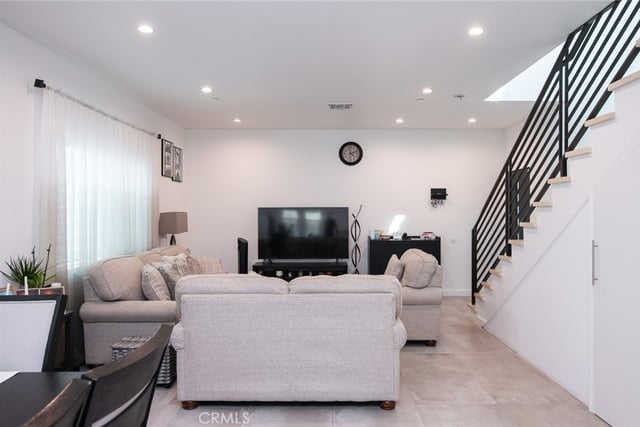 6943 Goodland Avenue, North Hollywood, CA 91605 — photo 15 of 30